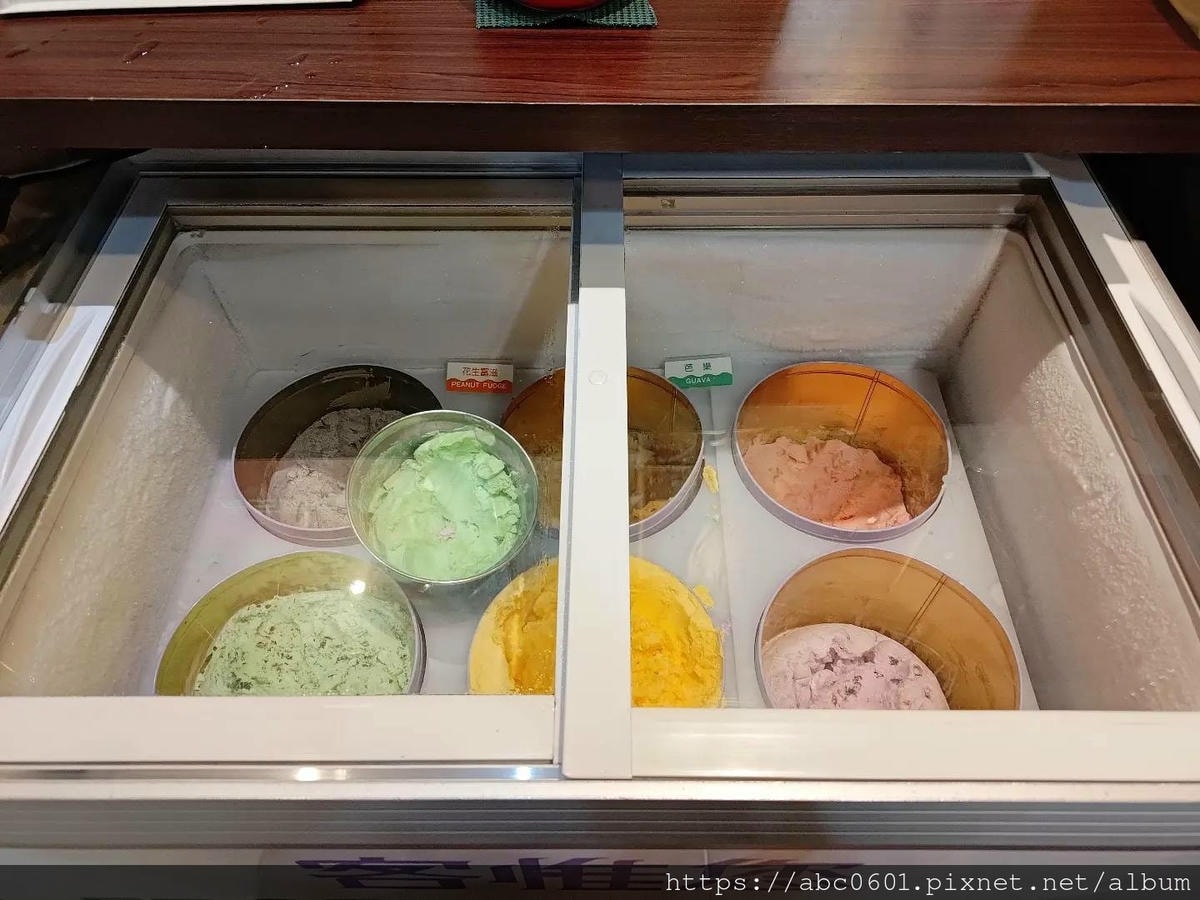 20250826-p9is5 20250826-p9is5