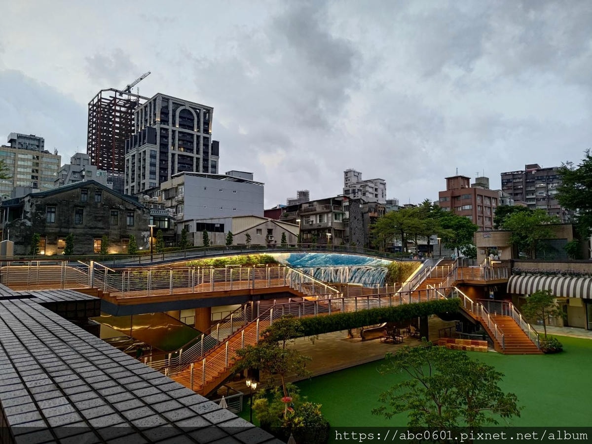 20250826-2u4m8 20250826-2u4m8