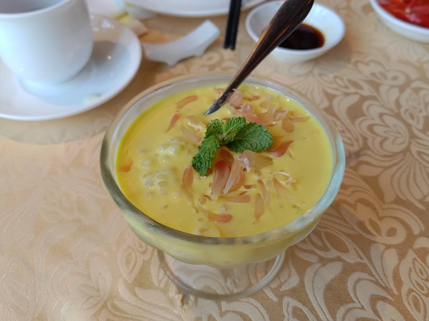 Mango Pomelo Sago Dessert