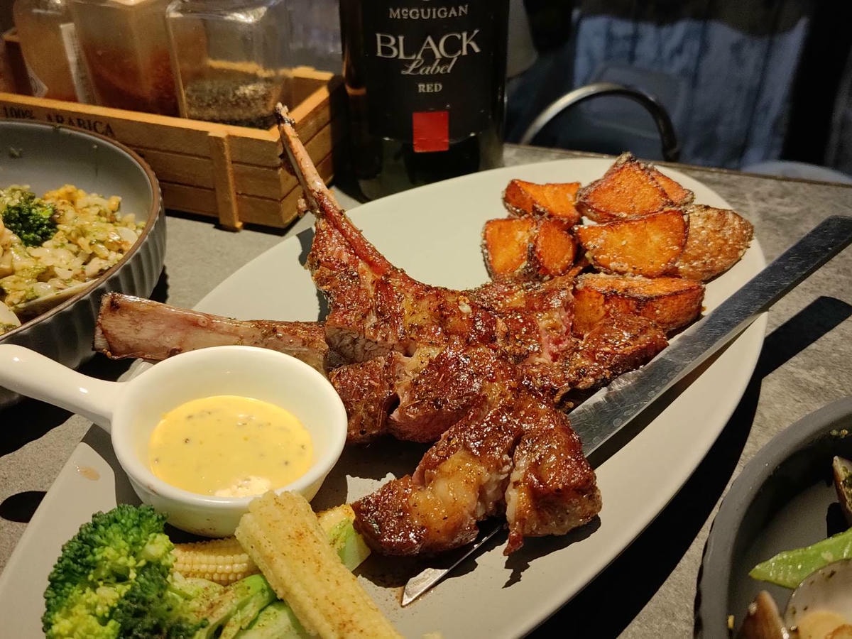 grilled lamb chop