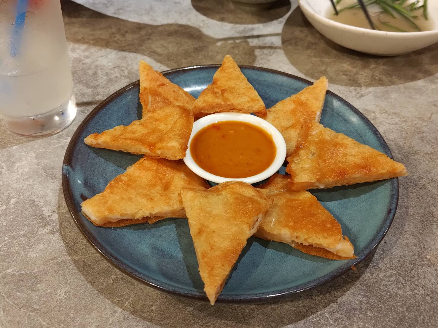 Moon shrimp cake