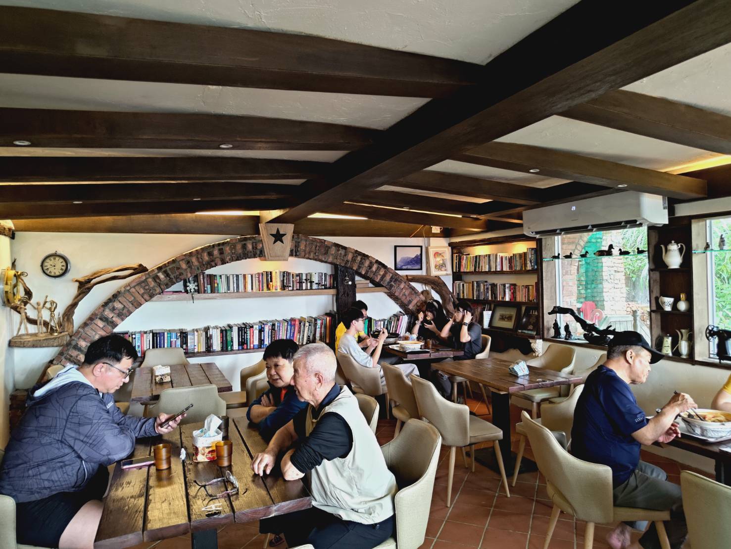 Scenic coffee shop