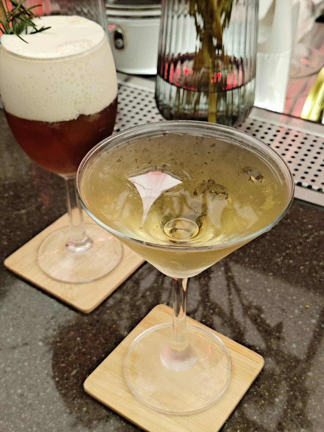 【台北】大安區餐酒館|HANA Bistro|韓式餐酒館|信義區最具代表性的戶外立飲酒吧臺虎精釀啜飲室 - 第12張圖 HANA Bistro