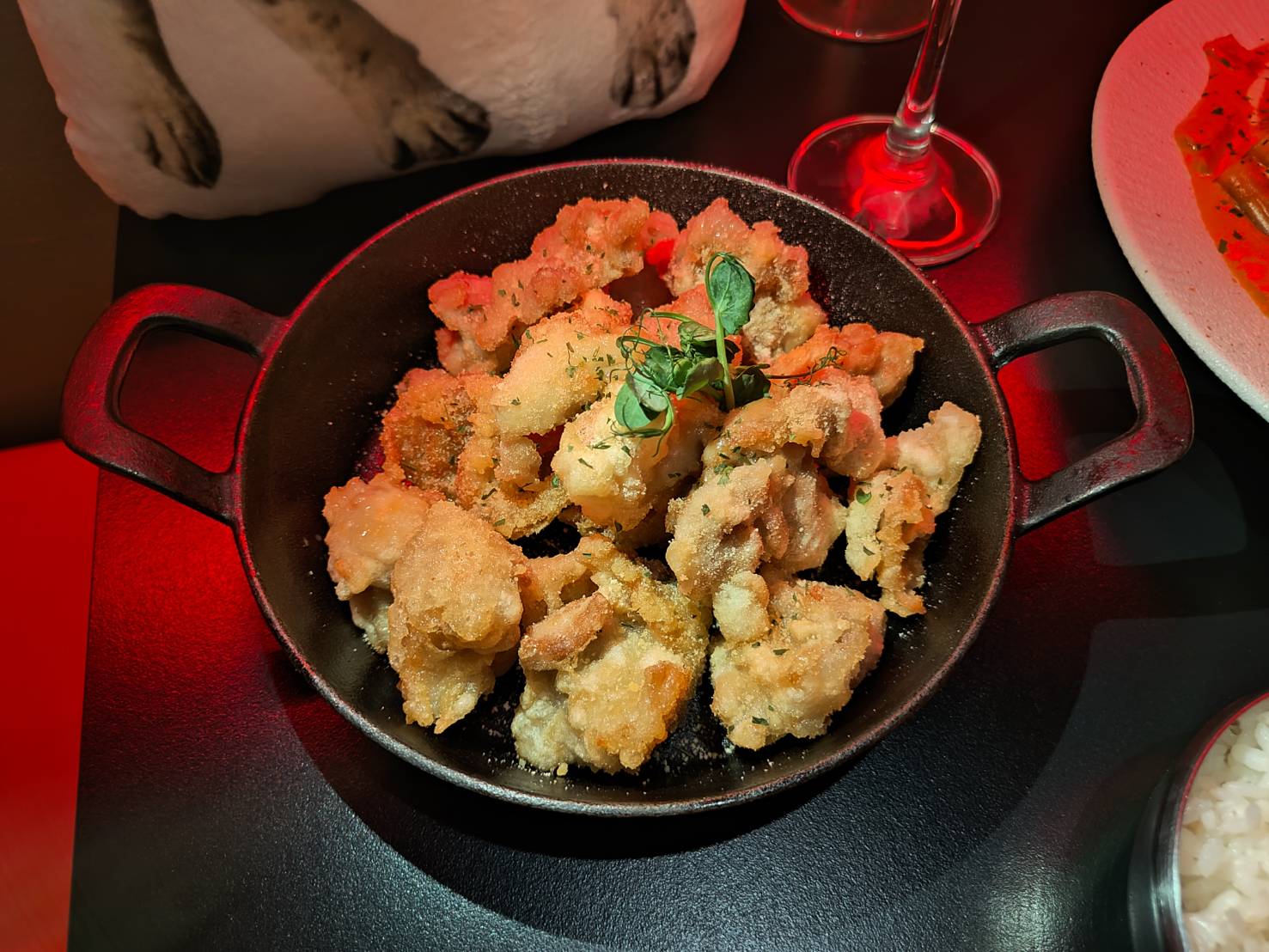 【台北】大安區餐酒館|HANA Bistro|韓式餐酒館|信義區最具代表性的戶外立飲酒吧臺虎精釀啜飲室 - 第9張圖 HANA Bistro