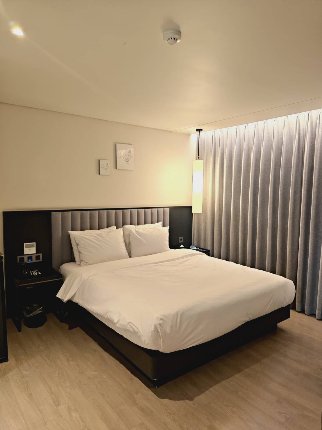 【韓國】釜山自由行|蓮山站住宿開箱延山豪德飯店Yeonsan Hound Hotel|附近有CU便利商店|24小時牛肉湯飯、熱炒店 - 第3張圖 Yeonsan Hound Hotel