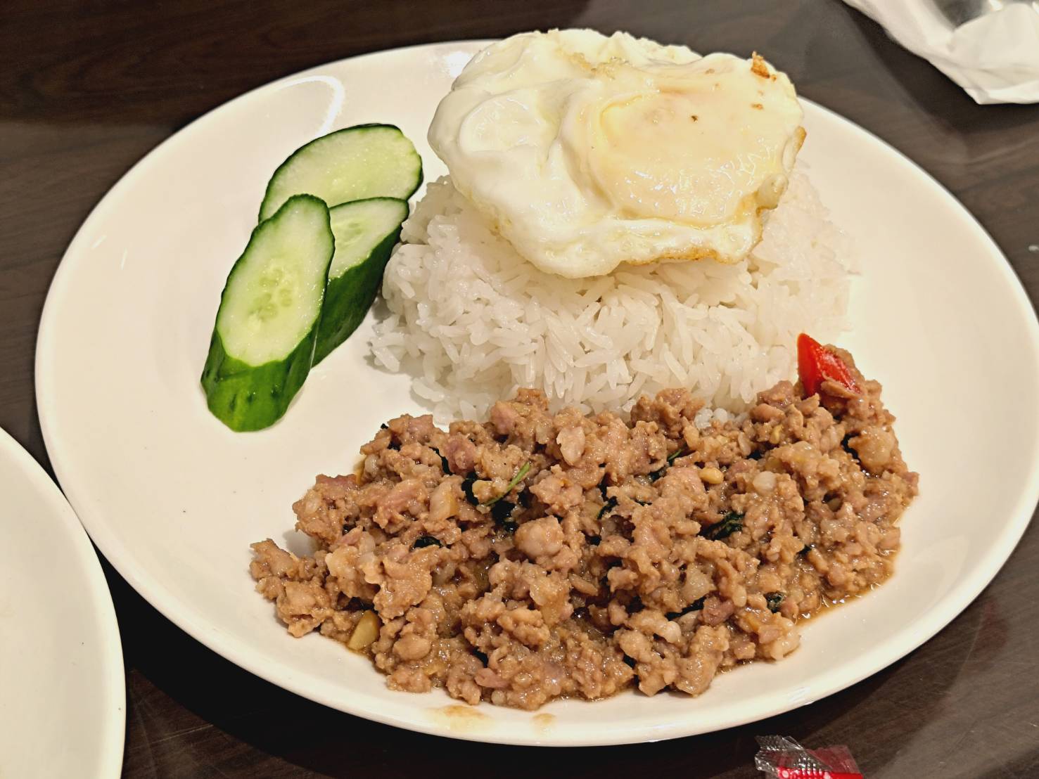 【新北】八里左岸平價美食|觀海大道|打拋豬肉蓋飯、泰式豬肉炒河粉|不收服務費!曼谷泰式料理 Thai bangkok - 第6張圖 Thai bangkok