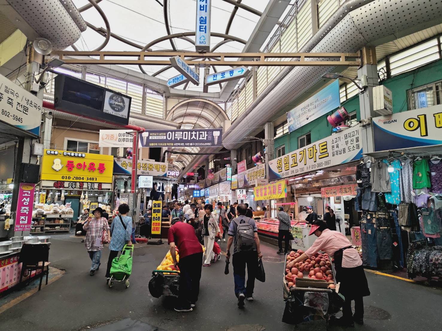 【韓國】釜山自由行|免費景點推薦!雨備行程安排|必吃起司硬幣餅|釜田市場 (부산 부전시장) - 第2張圖 Bujeon Market